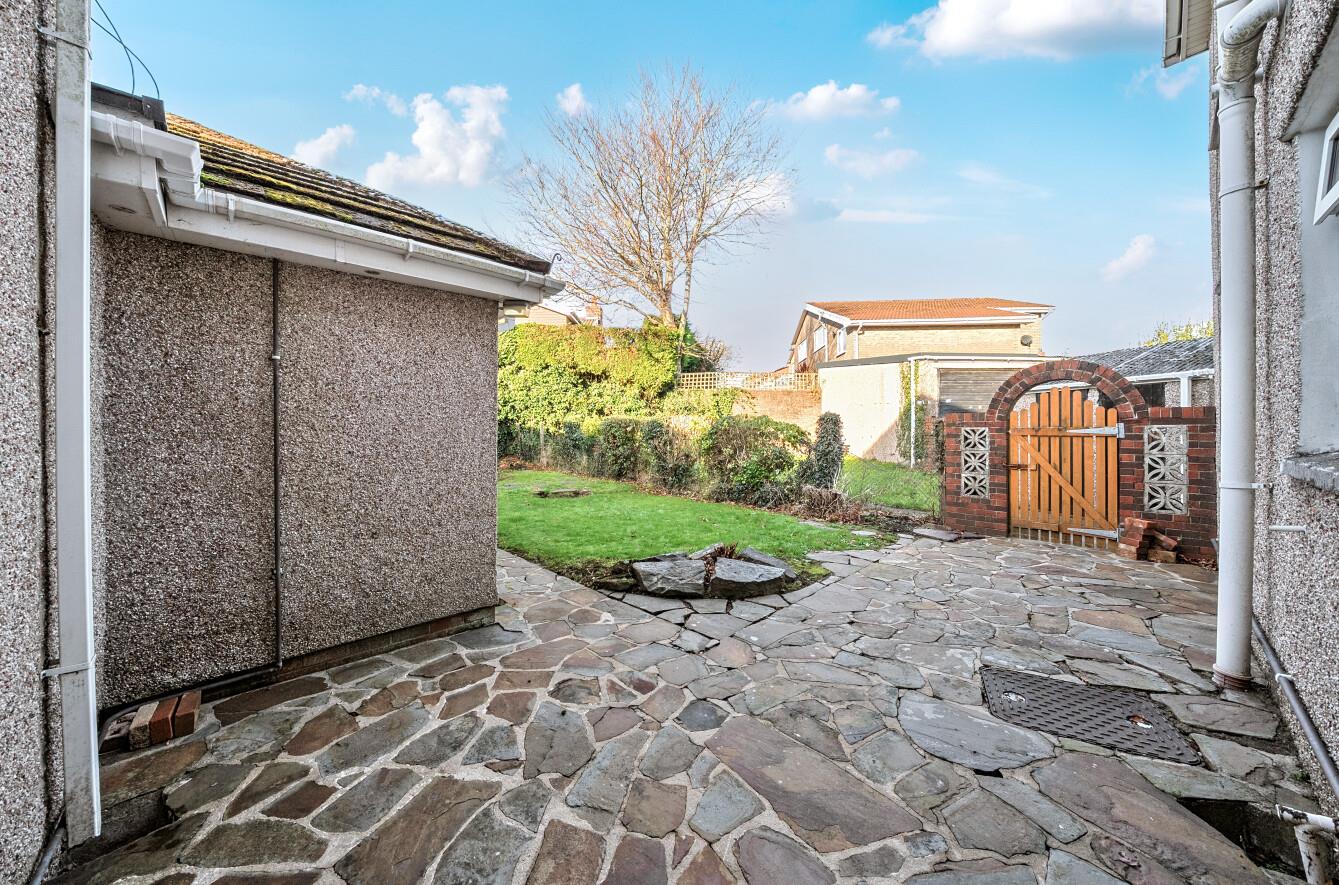 Hendy Close, Sketty, Swansea, SA2 8BB